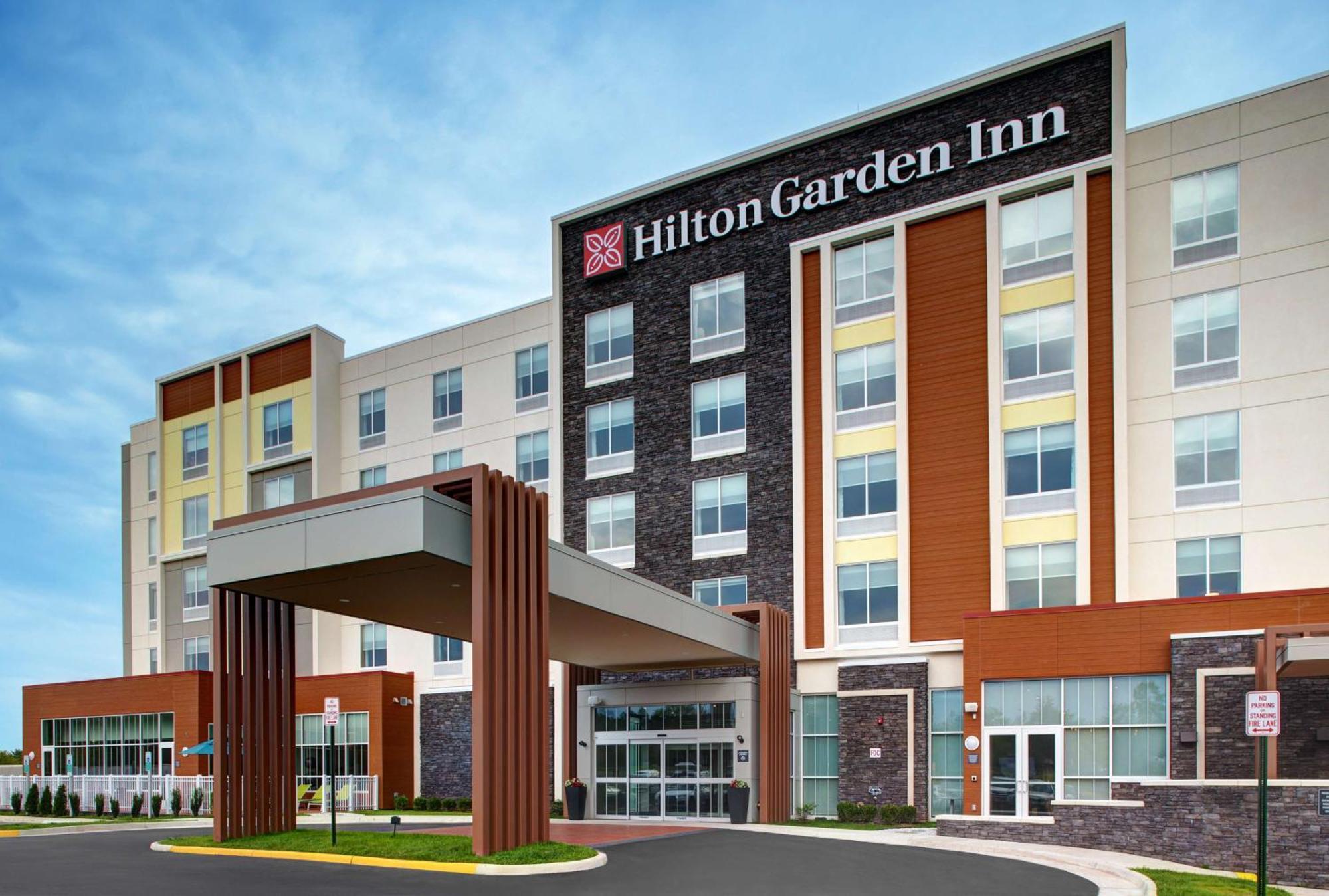 Hilton Garden Inn Манассас Экстерьер фото